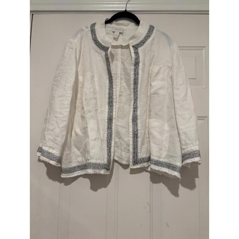 Womens XL (16) Chicos white linen jacket with silver embellishments #932